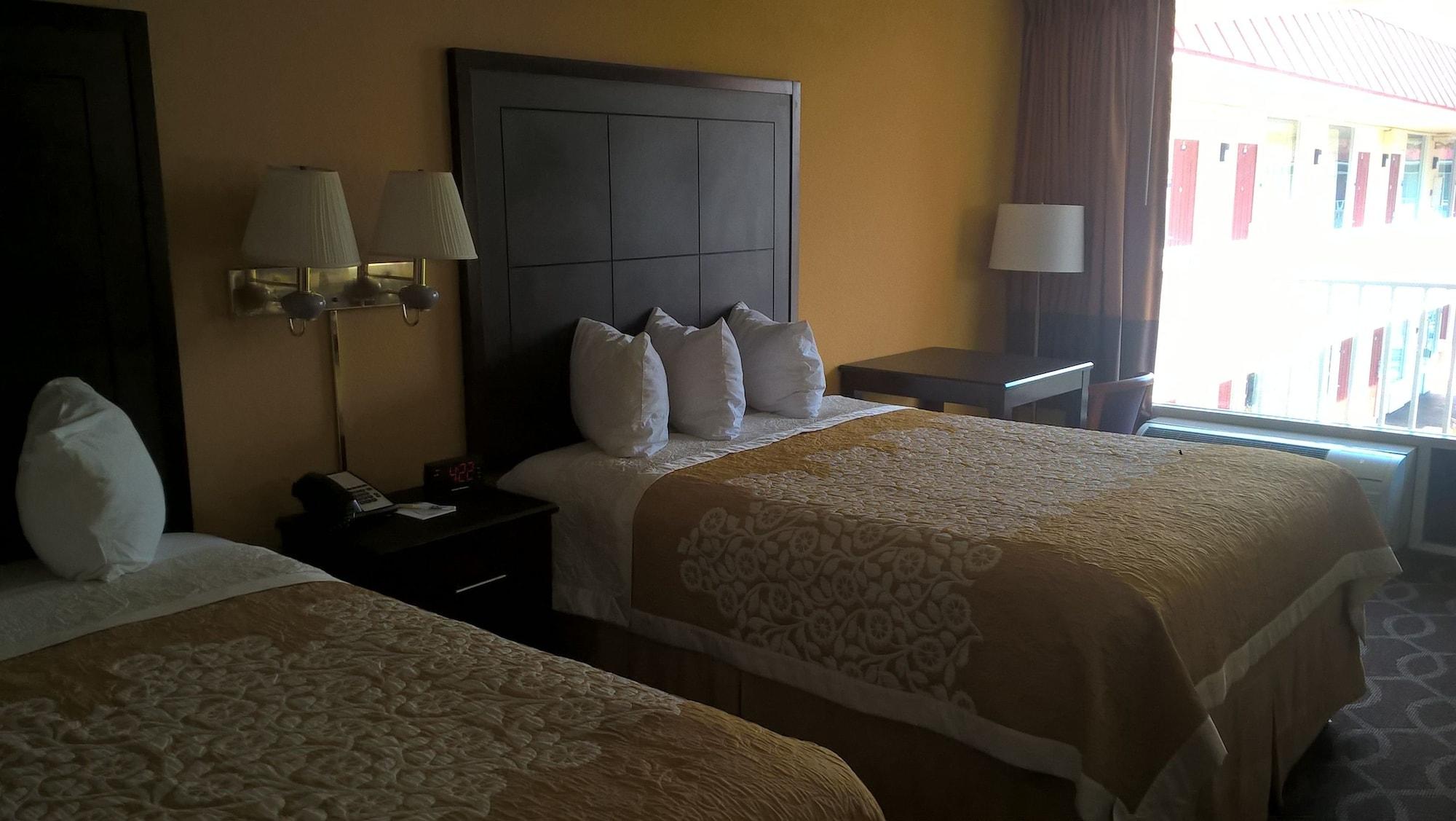 Days Inn & Suites By Wyndham Port Richey Exteriér fotografie