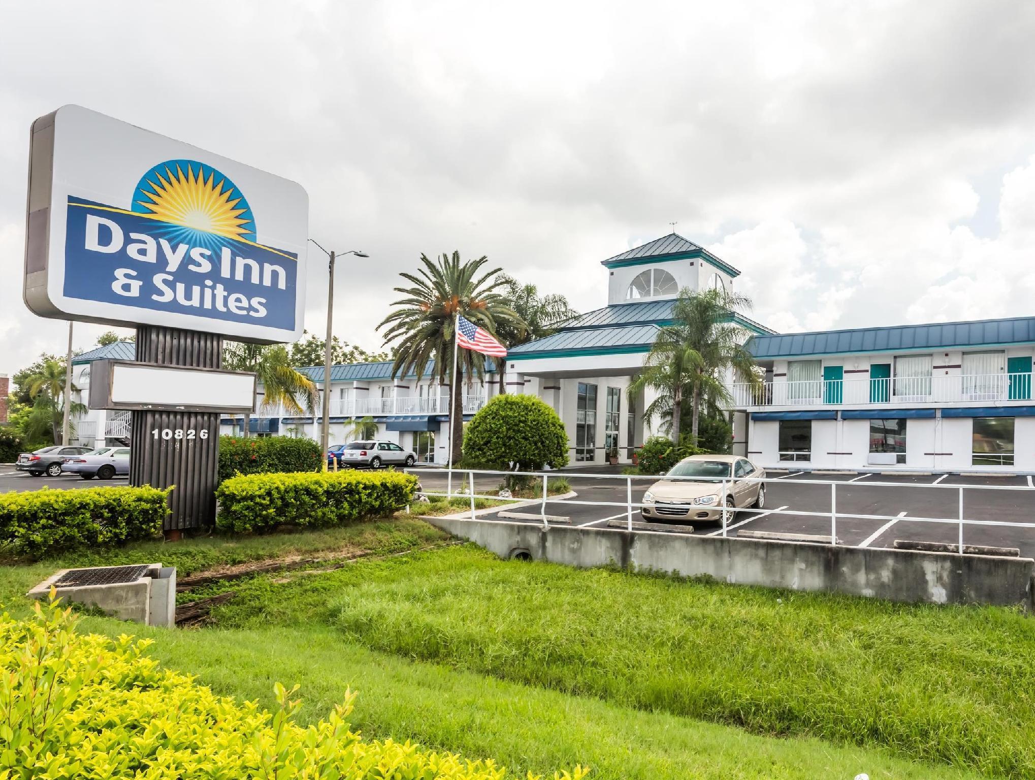 Days Inn & Suites By Wyndham Port Richey Exteriér fotografie