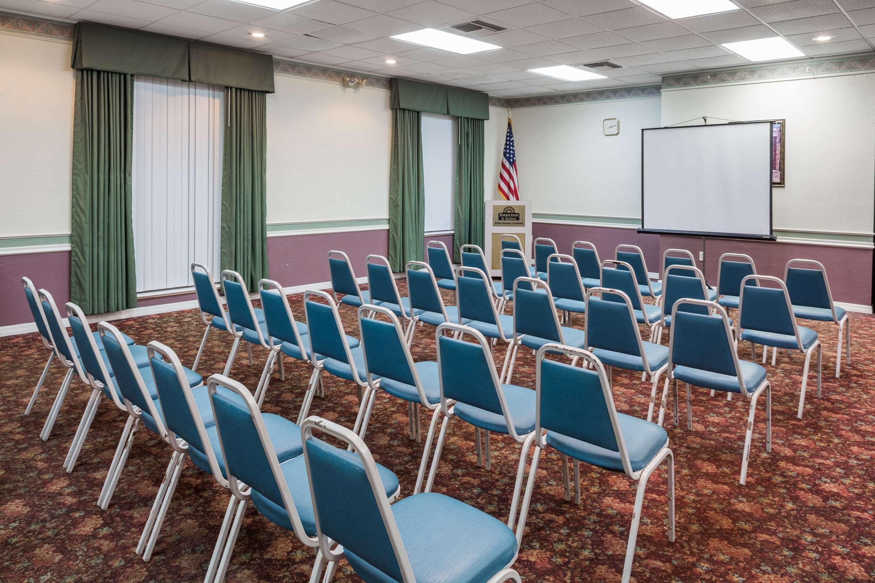 Days Inn & Suites By Wyndham Port Richey Exteriér fotografie