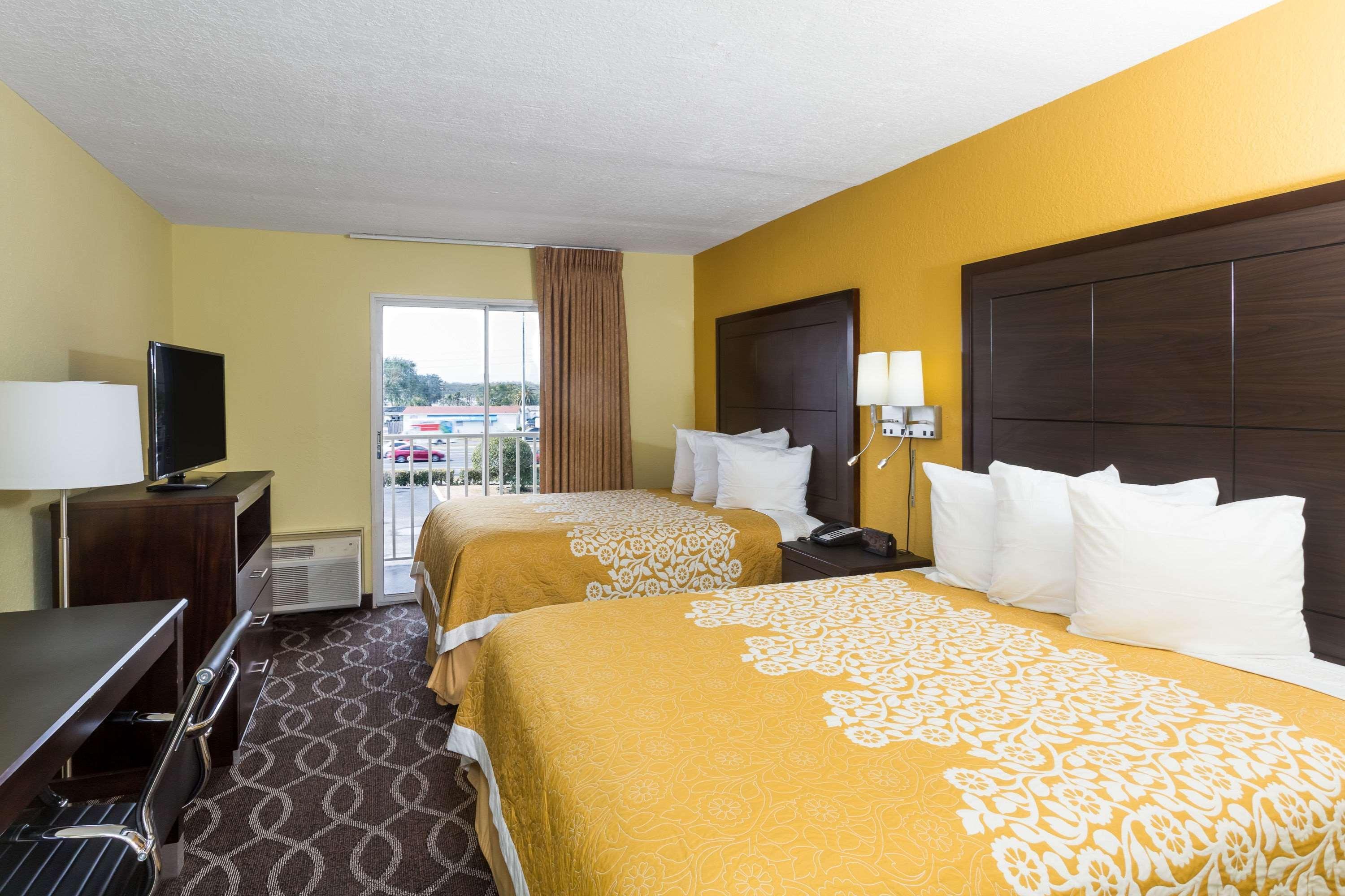 Days Inn & Suites By Wyndham Port Richey Exteriér fotografie
